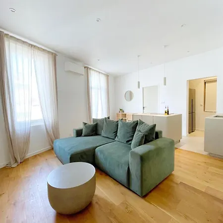 Lejlighed 'lazare' T3 Climatise, Centre-ville, Wifi *